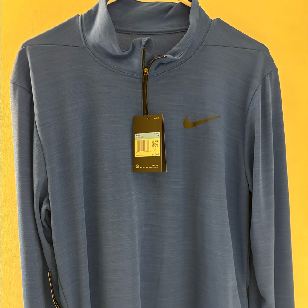 Men’s Nike zip up shirt